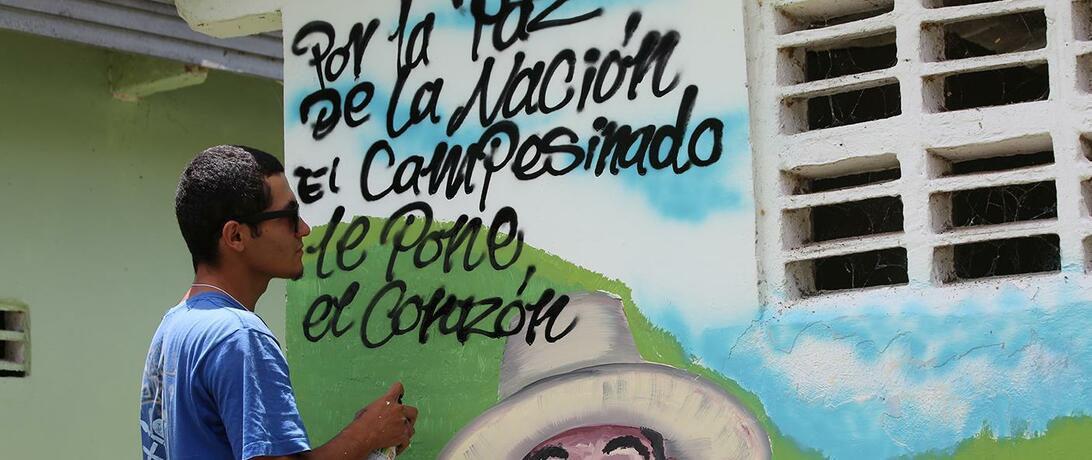 Mural painting buga colombia