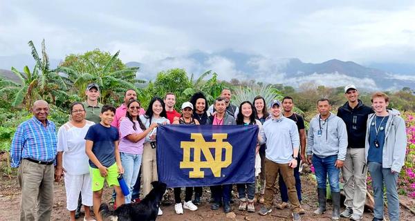 Visita Notre Dame Fonseca