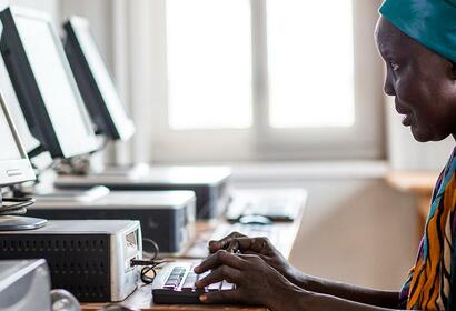 Social_Media_Peace_Operations